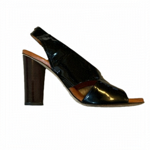 Latitude femme black patent leather 4”heel sandals.Size 37.5. Leather upper+sole